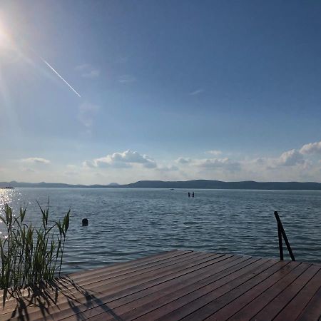 Sunny Private Beach バラトンレッレ エクステリア 写真
